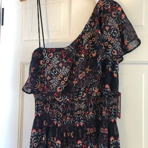 Vince Camuto Dress